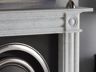 The Hogarth 56 Fire Surround - right corner